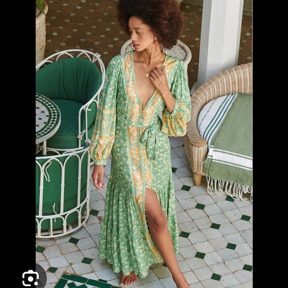 Spell Madame Peacock Gown - Picture 2 of 14